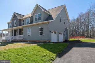 10640 Gross Ln, Beltsville, MD 20705 - Photo 4