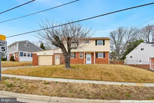 402 Kerby Hill Rd, Fort Washington, MD 20744 - Photo 2