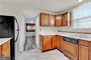 402 Kerby Hill Rd, Fort Washington, MD 20744 - Photo 10