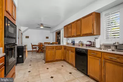 12211 Wynmore Lane, Bowie, MD 20715 - Photo 14