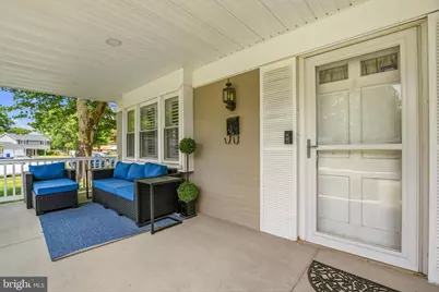 12211 Wynmore Lane, Bowie, MD 20715 - Photo 4