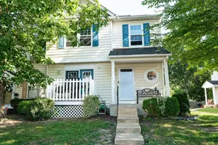 16117 Brookmead Ct, Upper Marlboro, MD 20772 - Photo 2