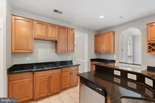 15436 Symondsbury Way, Upper Marlboro, MD 20774 - Photo 12
