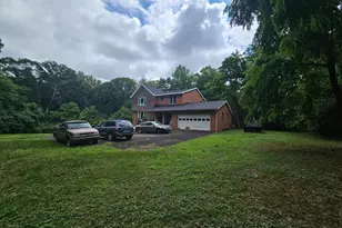 10406 Livingston Rd, Fort Washington, MD 20744 - Photo 2
