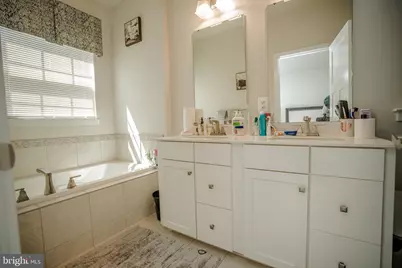 8210 Goldstone Court, Hyattsville, MD 20785 - Photo 16
