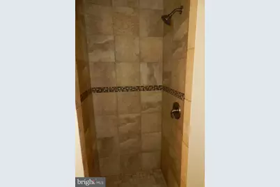 4901 Braymer Avenue, Suitland, MD 20746 - Photo 18