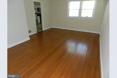 4901 Braymer Avenue, Suitland, MD 20746 - Photo 2