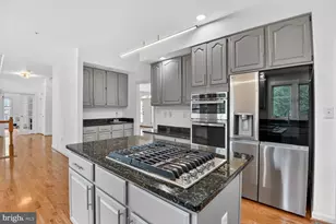 11901 Shakespeare Ct, Bowie, MD 20720 - Photo 24