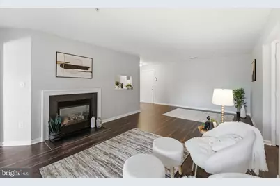 6510 Lake Park Drive #202, Greenbelt, MD 20770 - Photo 8