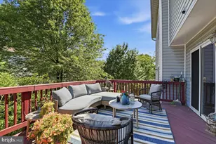 9944 Royal Commerce Pl, Upper Marlboro, MD 20774 - Photo 30