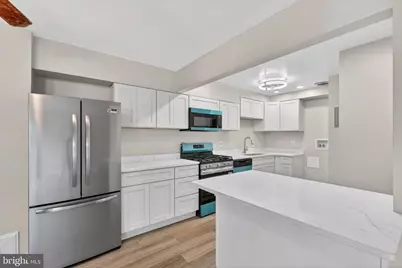 2312 Ewing Avenue #15, Suitland, MD 20746 - Photo 2