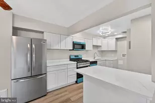 2312 Ewing Ave, Suitland, MD 20746 - Photo 2