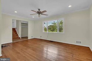 6004 Mustang Pl, Riverdale, MD 20737 - Photo 12