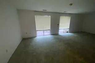515 Wilson Bridge Dr, Oxon Hill, MD 20745 - Photo 2
