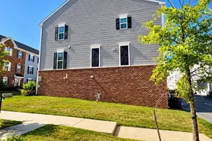 11214 Meridian Hill Way, Upper Marlboro, MD 20772 - Photo 2