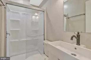 3801 Cedar Croft Pl, Brentwood, MD 20722 - Photo 36