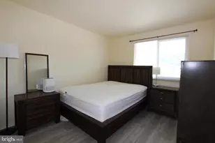 573 Wilson Bridge Dr, Oxon Hill, MD 20745 - Photo 18