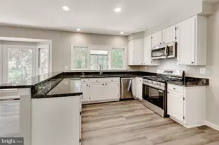 16318 Banbury Ln, Bowie, MD 20715 - Photo 14