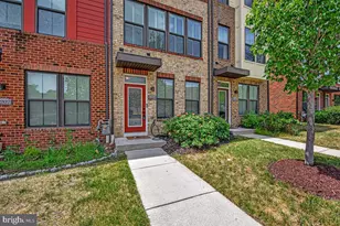 6204 Editors Park Dr, Hyattsville, MD 20782 - Photo 2