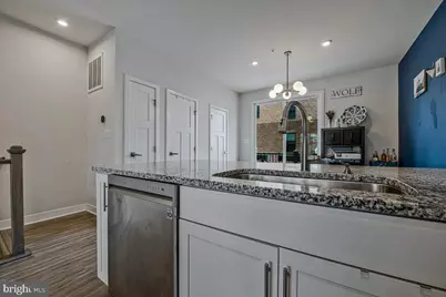 6204 Editors Park Drive, Hyattsville, MD 20782 - Photo 10