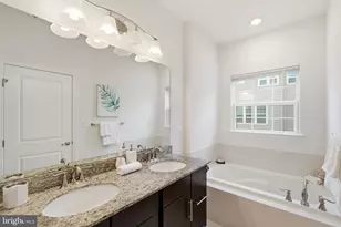 8202 N Channel Dr, Greenbelt, MD 20770 - Photo 16