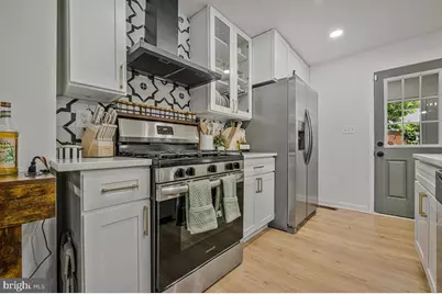 3704 Hamilton Street, Hyattsville, MD 20782 - Photo 14