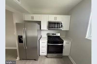3825 Hamilton Street #C-304, Hyattsville, MD 20781 - Photo 8