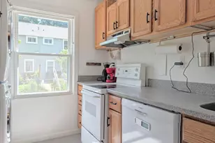 34 Ridge Rd, Greenbelt, MD 20770 - Photo 2