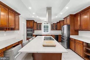11709 Duckettown Rd, Laurel, MD 20708 - Photo 36