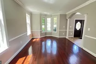11709 Duckettown Rd, Laurel, MD 20708 - Photo 4