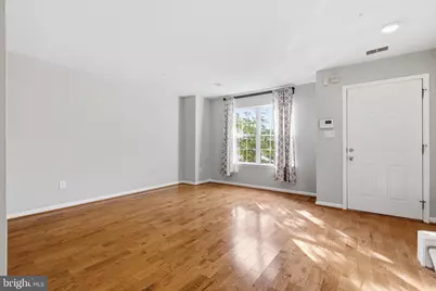 7173 Mahogany Drive #5, Landover, MD 20785 - Photo 2