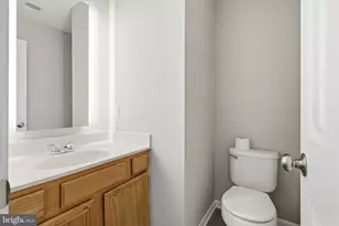 7173 Mahogany Dr, Landover, MD 20785 - Photo 10