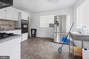 806 Clovis Ave, Capitol Heights, MD 20743 - Photo 18