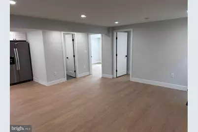 7506 Wellesley Drive, College Park, MD 20740 - Photo 6