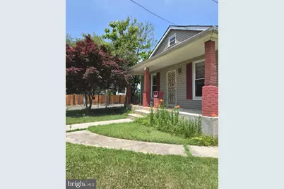 809 Eastern Avenue, Fairmount Heights, MD 20743 - Photo 2
