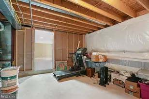 8705 Francesca Dr, Clinton, MD 20735 - Photo 22