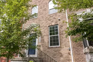 4709 Crest View Dr, Hyattsville, MD 20782 - Photo 4