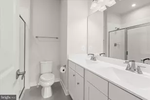 4709 Crest View Dr, Hyattsville, MD 20782 - Photo 36