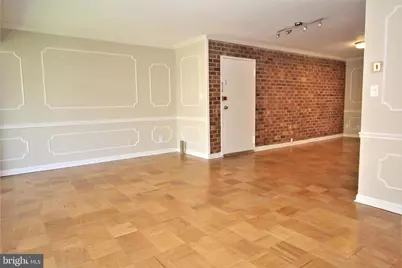 6008 Westchester Park Drive #301, College Park, MD 20740 - Photo 4