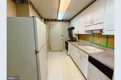 6100 Westchester Park Drive #1517, College Park, MD 20740 - Photo 4