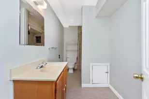 408 Willow Hill, Hyattsville, MD 20785 - Photo 20