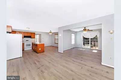 408 Willow Hill, Hyattsville, MD 20785 - Photo 2