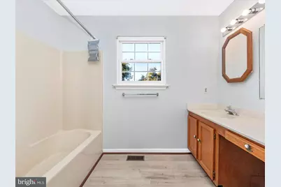 408 Willow Hill, Hyattsville, MD 20785 - Photo 8