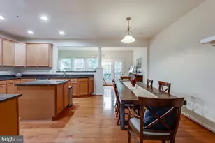 915 Hall Station Dr, Bowie, MD 20721 - Photo 8