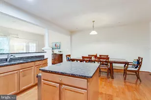 915 Hall Station Dr, Bowie, MD 20721 - Photo 14