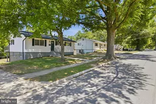 6908 Drylog St, Capitol Heights, MD 20743 - Photo 2