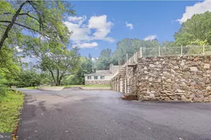 11701 Locust Dale Ct, Bowie, MD 20721 - Photo 2