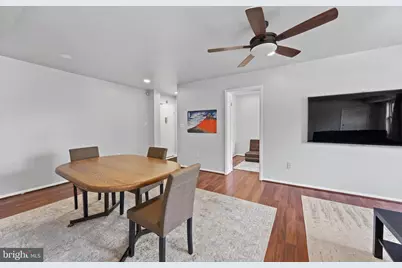 9808 47th Place #302, College Park, MD 20740 - Photo 10