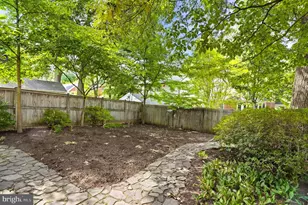 4003 Oglethorpe St, Hyattsville, MD 20782 - Photo 28