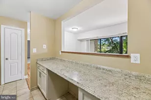 6301 Hil-Mar Dr, District Heights, MD 20747 - Photo 10